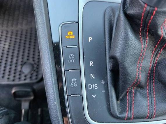 VOLKSWAGEN GOLF GTI 2018 3VW447AU7JM274520 image VOLKSWAGEN GOLF GTI 2018 3VW447AU7JM274520 image